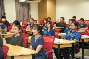 สาขาวิชาภาษาอังกฤษ หลักสูตรครุศาสตรบัณฑิต จัดอบรมเตรียมความพร้อมเพื่อสอบเข้ารับการบรรจุเป็นข้าราชการครูให้แก่นักศึกษา