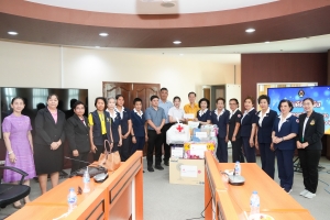 มรภ.เทพสตรี ให้การต้อนรับ ผวจ.ลพบุรี นายกเหล่ากาชาด และ คกก.เหล่ากาชาด ในโอกาสเยี่ยมนักศึกษาโครงการทุนการศึกษาพระราชทาน สมเด็จพระบรมโอรสาธิราชฯ สยามมกุฎราชกุมาร, ทุนในพระราชานุเคราะห์สมเด็จพระกนิษฐาธิราชเจ้า กรมสมเด็จพระเทพรัตนราชสุดาฯ สยามบรมราชกุมารี และทุนมูลนิธิร่วมจิตต์น้อมเกล้าฯ เพื่อเยาวชน ในพระบรมราชินูปถัมภ์ 