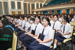 รร.สาธิต มรภ.เทพสตรี จัดพิธีมอบประกาศนียบัตรการสำเร็จการศึกษาแก่นักเรียนสาธิต ม.3 และ ม.6 และกิจกรรมปัจฉิมนิเทศ ประจำปีการศึกษา 2567