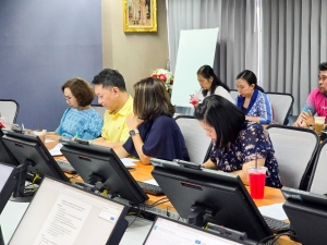 กองบริการการศึกษา จัดประชุมหารือแนวทางการพัฒนาคุณภาพการจัดการศึกษา มรภ.เทพสตรี