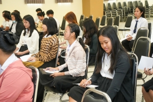 สาขาวิชาภาษาอังกฤษ หลักสูตรศิลปศาสตรบัณฑิต จัดอบรมบุคลิกภาพสู่การประกอบอาชีพให้นักศึกษา