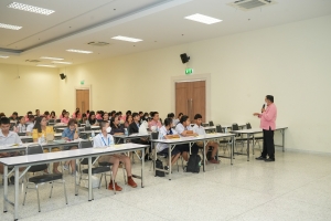 วิชาเอกภาษาไทย ร่วมกับ สถาบันสุนทรภู่, กองทุนนภาลัย สุวรรณธาดา เพื่องานวรรณศิลป์ และสมาคมนักกลอนแห่งประเทศไทย จัดอบรมการประชันกลอนสดวรรณศิลป์เทพสตรี