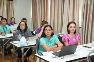 สำนักวิทยบริการฯ จัดอบรมการประเมินด้านทรัพยากรและสิ่งแวดล้อม ตามเกณฑ์มาตรฐาน Green Office