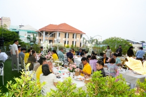 ศูนย์ภาษา เป็นเจ้าภาพจัดกิจกรรม TRU Evening Talk