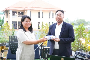 ศูนย์ภาษา เป็นเจ้าภาพจัดกิจกรรม TRU Evening Talk