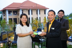 ศูนย์ภาษา เป็นเจ้าภาพจัดกิจกรรม TRU Evening Talk