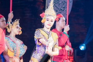 มรภ.เทพสตรี ร่วมกิจกรรมเทิดทูนสถาบัน สร้างสรรค์วิถีไทย ร่วมใจเข้าวังฟังธรรม ครั้งที่ 1 เนื่องในโอกาสวันคล้ายวันพระราชสมภพสมเด็จพระกนิษฐาธิราชเจ้า กรมสมเด็จพระเทพรัตนราชสุดาฯ สยามบรมราชกุมารี และวันอนุรักษ์มรดกไทย