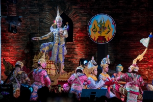 มรภ.เทพสตรี ร่วมกิจกรรมเทิดทูนสถาบัน สร้างสรรค์วิถีไทย ร่วมใจเข้าวังฟังธรรม ครั้งที่ 1 เนื่องในโอกาสวันคล้ายวันพระราชสมภพสมเด็จพระกนิษฐาธิราชเจ้า กรมสมเด็จพระเทพรัตนราชสุดาฯ สยามบรมราชกุมารี และวันอนุรักษ์มรดกไทย