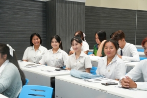 หลักสูตรครุศาสตรบัณฑิต วิชาเอกดนตรีศึกษา ร่วมกับ วิชาเอกภาษาไทย และชมรมรักษ์กลอนกลานต์ ขับขานทำนองเสนาะ คณะมนุษยศาสตร์ฯ จัดอบรมการอ่านทำนองเสนาะและขับเสภา