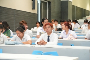 หลักสูตรครุศาสตรบัณฑิต วิชาเอกดนตรีศึกษา ร่วมกับ วิชาเอกภาษาไทย และชมรมรักษ์กลอนกลานต์ ขับขานทำนองเสนาะ คณะมนุษยศาสตร์ฯ จัดอบรมการอ่านทำนองเสนาะและขับเสภา