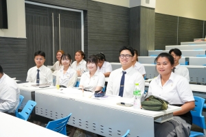 หลักสูตรครุศาสตรบัณฑิต วิชาเอกดนตรีศึกษา ร่วมกับ วิชาเอกภาษาไทย และชมรมรักษ์กลอนกลานต์ ขับขานทำนองเสนาะ คณะมนุษยศาสตร์ฯ จัดอบรมการอ่านทำนองเสนาะและขับเสภา