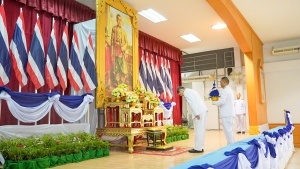 มรภ.เทพสตรี ร่วมพิธีวันพระบาทสมเด็จพระพุทธยอดฟ้าจุฬาโลกมหาราช และวันที่ระลึกมหาจักรีบรมราชวงศ์