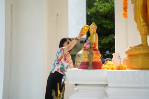 รร.สาธิต มรภ.เทพสตรี จัดงานสืบสานประเพณีสงกรานต์