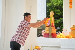 รร.สาธิต มรภ.เทพสตรี จัดงานสืบสานประเพณีสงกรานต์
