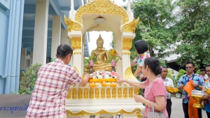 รร.สาธิต มรภ.เทพสตรี จัดงานสืบสานประเพณีสงกรานต์