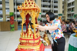 รร.สาธิต มรภ.เทพสตรี จัดงานสืบสานประเพณีสงกรานต์