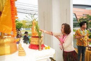 มรภ.เทพสตรี จัดงานทำบุญกลางบ้าน สืบสานประเพณีสงกรานต์ ประจำปี พ.ศ. 2568
