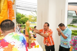 มรภ.เทพสตรี จัดงานทำบุญกลางบ้าน สืบสานประเพณีสงกรานต์ ประจำปี พ.ศ. 2568