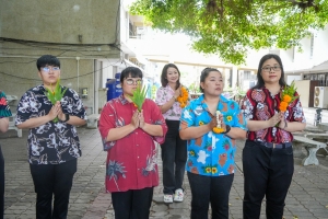 มรภ.เทพสตรี จัดงานทำบุญกลางบ้าน สืบสานประเพณีสงกรานต์ ประจำปี พ.ศ. 2568
