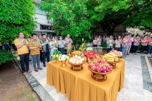 มรภ.เทพสตรี จัดงานทำบุญกลางบ้าน สืบสานประเพณีสงกรานต์ ประจำปี พ.ศ. 2568