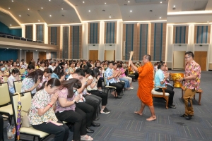 มรภ.เทพสตรี จัดงานทำบุญกลางบ้าน สืบสานประเพณีสงกรานต์ ประจำปี พ.ศ. 2568