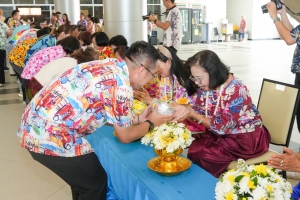 มรภ.เทพสตรี จัดงานทำบุญกลางบ้าน สืบสานประเพณีสงกรานต์ ประจำปี พ.ศ. 2568
