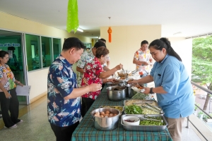 คณะเทคโนโลยีอุตสาหกรรม จัดพิธีทำบุญสงกรานต์ สืบสานประเพณีไทย ประจำปี พ.ศ. 2568
