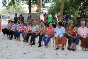 มรภ.เทพสตรี ร่วมกับภาคีเครือข่ายจัดงานสงกรานต์บ้านดินสอพองทะเลชุบศร ในโครงการพัฒนาการตลาดและการท่องเที่ยวชุมชนดินสอพองจังหวัดลพบุรีเชิงสร้างสรรค์เพื่อยกระดับสู่การเป็น Soft Power ของประเทศ