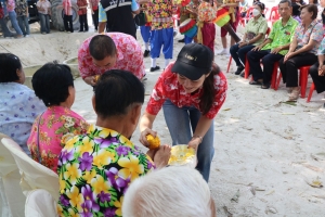 มรภ.เทพสตรี ร่วมกับภาคีเครือข่ายจัดงานสงกรานต์บ้านดินสอพองทะเลชุบศร ในโครงการพัฒนาการตลาดและการท่องเที่ยวชุมชนดินสอพองจังหวัดลพบุรีเชิงสร้างสรรค์เพื่อยกระดับสู่การเป็น Soft Power ของประเทศ