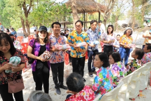 มรภ.เทพสตรี ร่วมกับภาคีเครือข่ายจัดงานสงกรานต์บ้านดินสอพองทะเลชุบศร ในโครงการพัฒนาการตลาดและการท่องเที่ยวชุมชนดินสอพองจังหวัดลพบุรีเชิงสร้างสรรค์เพื่อยกระดับสู่การเป็น Soft Power ของประเทศ