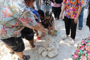 มรภ.เทพสตรี ร่วมกับภาคีเครือข่ายจัดงานสงกรานต์บ้านดินสอพองทะเลชุบศร ในโครงการพัฒนาการตลาดและการท่องเที่ยวชุมชนดินสอพองจังหวัดลพบุรีเชิงสร้างสรรค์เพื่อยกระดับสู่การเป็น Soft Power ของประเทศ