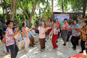 มรภ.เทพสตรี ร่วมกับภาคีเครือข่ายจัดงานสงกรานต์บ้านดินสอพองทะเลชุบศร ในโครงการพัฒนาการตลาดและการท่องเที่ยวชุมชนดินสอพองจังหวัดลพบุรีเชิงสร้างสรรค์เพื่อยกระดับสู่การเป็น Soft Power ของประเทศ