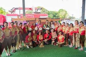 เทศบาลตำบลถนนใหญ่ ร่วมกับ มรภ.เทพสตรี จัดโครงการสานสัมพันธ์ผู้สูงอายุ ถนนใหญ่ถิ่นไทยพวน หอมหวลกลิ่นดินสอพอง