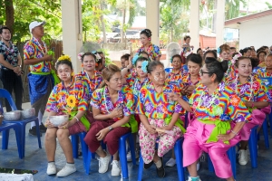 เทศบาลตำบลถนนใหญ่ ร่วมกับ มรภ.เทพสตรี จัดโครงการสานสัมพันธ์ผู้สูงอายุ ถนนใหญ่ถิ่นไทยพวน หอมหวลกลิ่นดินสอพอง