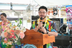 เทศบาลตำบลถนนใหญ่ ร่วมกับ มรภ.เทพสตรี จัดโครงการสานสัมพันธ์ผู้สูงอายุ ถนนใหญ่ถิ่นไทยพวน หอมหวลกลิ่นดินสอพอง
