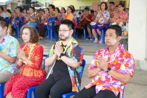 เทศบาลตำบลถนนใหญ่ ร่วมกับ มรภ.เทพสตรี จัดโครงการสานสัมพันธ์ผู้สูงอายุ ถนนใหญ่ถิ่นไทยพวน หอมหวลกลิ่นดินสอพอง