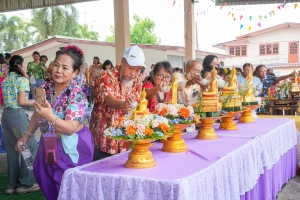 เทศบาลตำบลถนนใหญ่ ร่วมกับ มรภ.เทพสตรี จัดโครงการสานสัมพันธ์ผู้สูงอายุ ถนนใหญ่ถิ่นไทยพวน หอมหวลกลิ่นดินสอพอง