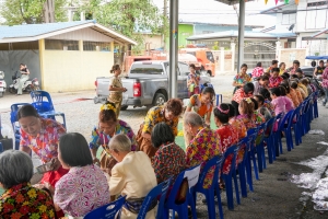 เทศบาลตำบลถนนใหญ่ ร่วมกับ มรภ.เทพสตรี จัดโครงการสานสัมพันธ์ผู้สูงอายุ ถนนใหญ่ถิ่นไทยพวน หอมหวลกลิ่นดินสอพอง