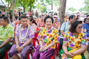 มรภ.เทพสตรี ร่วมงานประเพณีสงกรานต์ ถนนดินสอพอง ภายใต้แนวคิด ยลเสน่ห์สงกรานต์ หมู่บ้านดินสอพอง