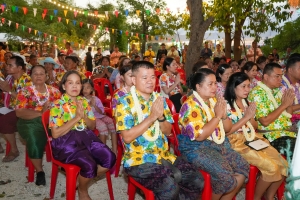มรภ.เทพสตรี ร่วมงานประเพณีสงกรานต์ ถนนดินสอพอง ภายใต้แนวคิด ยลเสน่ห์สงกรานต์ หมู่บ้านดินสอพอง
