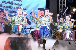 มรภ.เทพสตรี ร่วมงานประเพณีสงกรานต์ ถนนดินสอพอง ภายใต้แนวคิด ยลเสน่ห์สงกรานต์ หมู่บ้านดินสอพอง