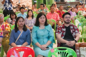 มรภ.เทพสตรี ร่วมงานประเพณีสงกรานต์ ถนนดินสอพอง ภายใต้แนวคิด ยลเสน่ห์สงกรานต์ หมู่บ้านดินสอพอง