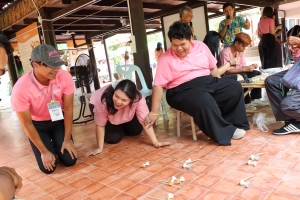 คณะมนุษยศาสตร์ฯ มรภ.เทพสตรี ร่วมกับ บริษัท ไทยเบิ้งโคกสลุง จำกัด (วิสาหกิจเพื่อสังคม) และภาคีเครือข่าย จัดงานพลังศรัทธาสืบสาน ประเพณีแห่ดอกไม้ ต้อนรับสงกรานต์ ไทยเบิ้งบ้านโคกสลุง