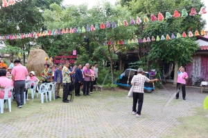 คณะมนุษยศาสตร์ฯ มรภ.เทพสตรี ร่วมกับ บริษัท ไทยเบิ้งโคกสลุง จำกัด (วิสาหกิจเพื่อสังคม) และภาคีเครือข่าย จัดงานพลังศรัทธาสืบสาน ประเพณีแห่ดอกไม้ ต้อนรับสงกรานต์ ไทยเบิ้งบ้านโคกสลุง