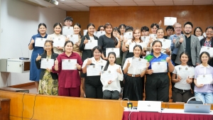 ศูนย์ภาษา จัดอบรมภาษาอังกฤษเพื่อการสื่อสารสำหรับบุคคลทั่วไป