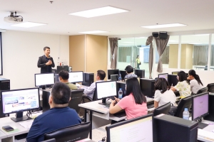 คณะมนุษยศาสตร์ฯ จัด KM การประยุกต์ใช้ AI ในการผลิตผลงานทางวิชาการประเภทงานวิจัย ตำรา และหนังสือ