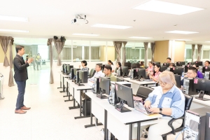 คณะมนุษยศาสตร์ฯ จัด KM การประยุกต์ใช้ AI ในการผลิตผลงานทางวิชาการประเภทงานวิจัย ตำรา และหนังสือ