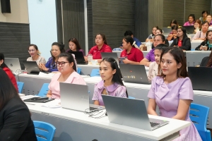 มรภ.เทพสตรี จัดอบรมออกแบบสื่อด้วย AI และอบรมการวัดและประเมินผล หวังช่วยเพิ่มศักยภาพให้แก่ครูผู้สอน