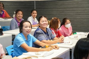 มรภ.เทพสตรี จัดอบรมออกแบบสื่อด้วย AI และอบรมการวัดและประเมินผล หวังช่วยเพิ่มศักยภาพให้แก่ครูผู้สอน