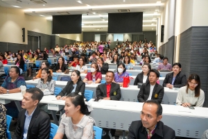 มรภ.เทพสตรี จัดอบรมออกแบบสื่อด้วย AI และอบรมการวัดและประเมินผล หวังช่วยเพิ่มศักยภาพให้แก่ครูผู้สอน